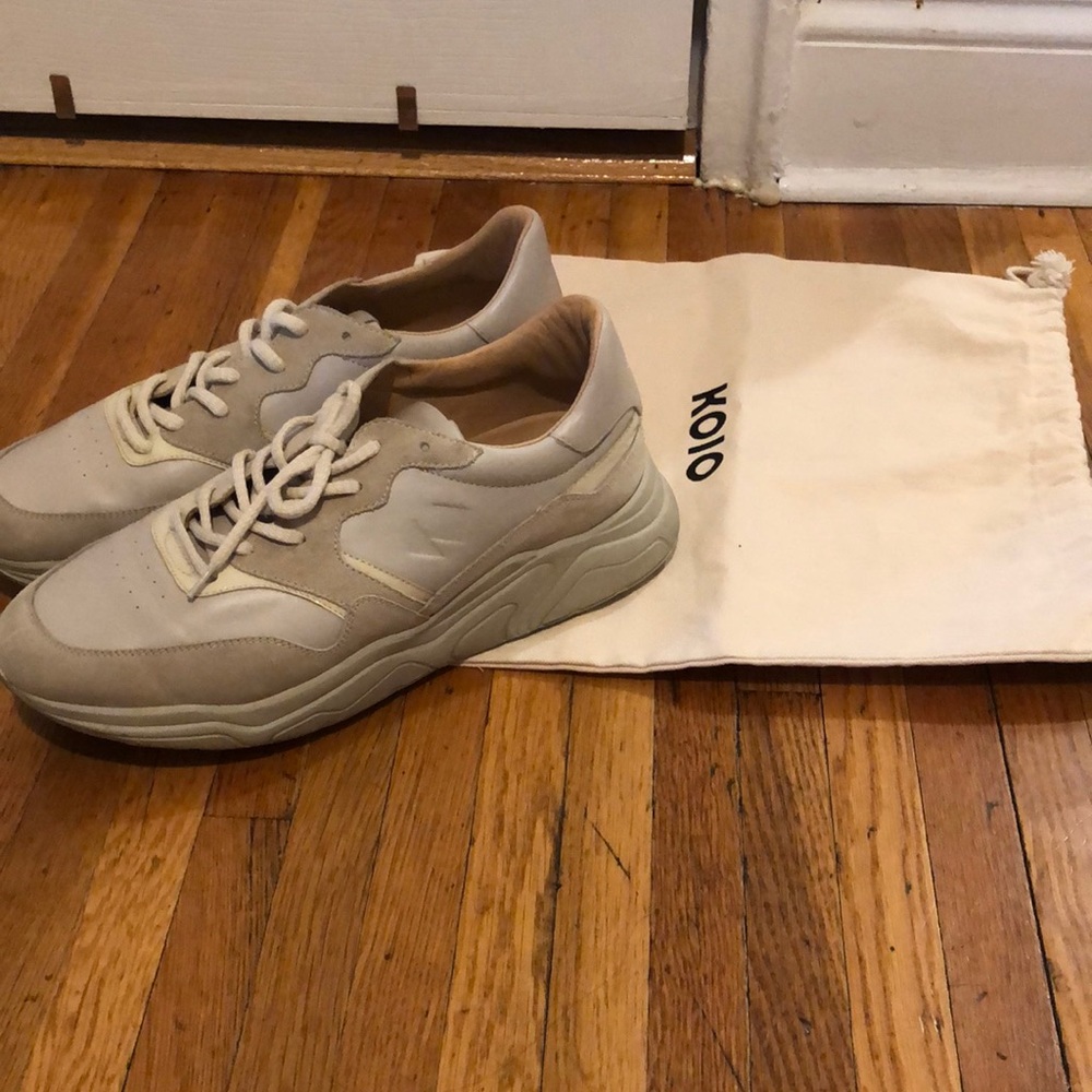 KOIO Leather Sneakers